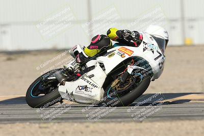 media/Jan-15-2026-Racers Edge (Thu) [[dfebeb70ab]]/2-A Group/Session 3 (Turn 16)/